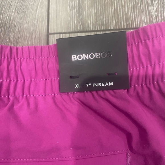 NWT! Bonobos Rec Shorts‎ in Very Berry - Picture 8 of 12